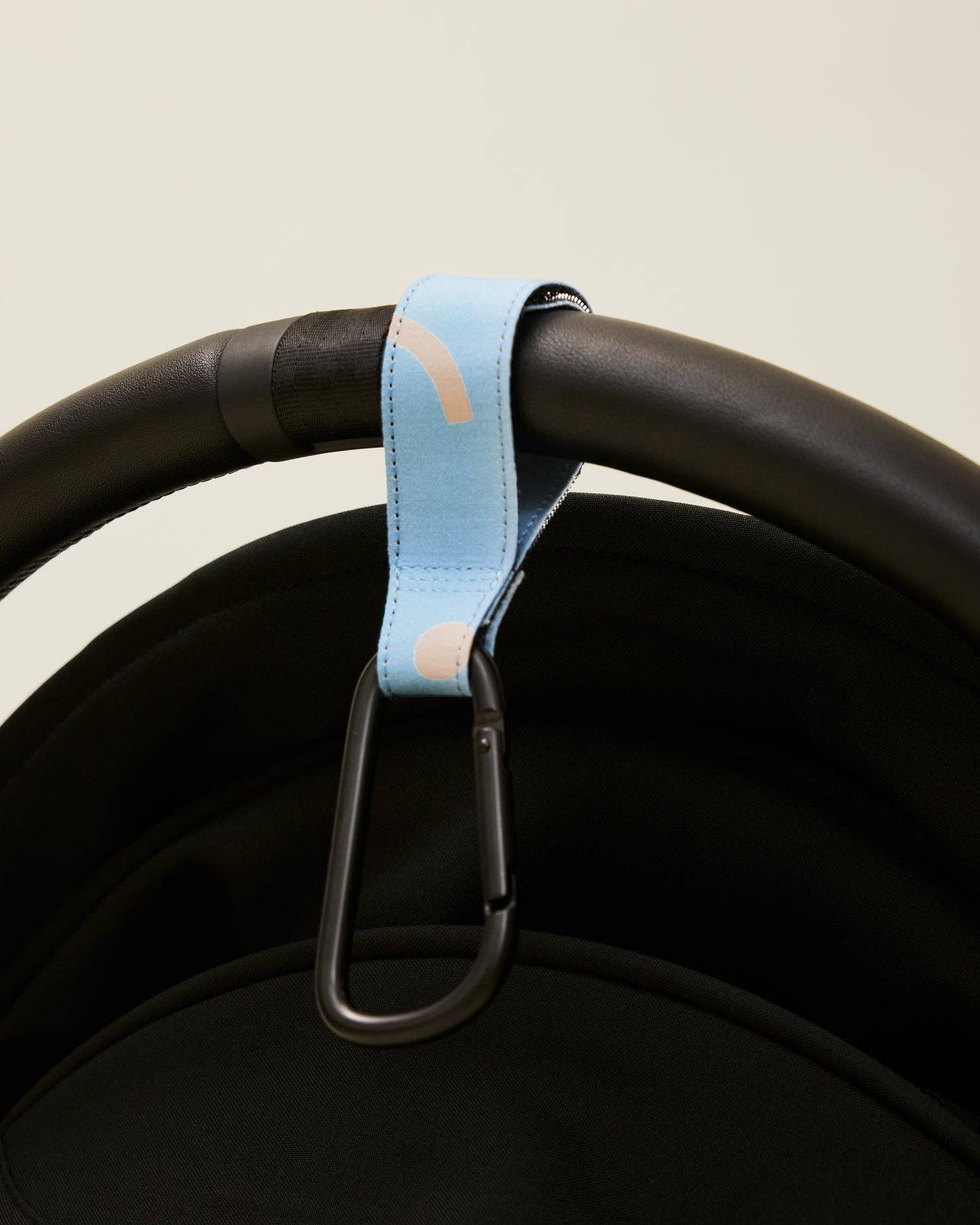 Storq x Kindred Bravely Stroller Party Clips