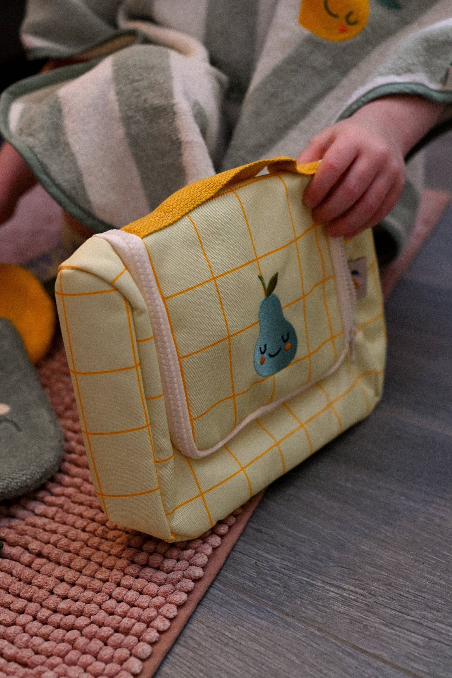 Toiletry Bag Pedro the Pear