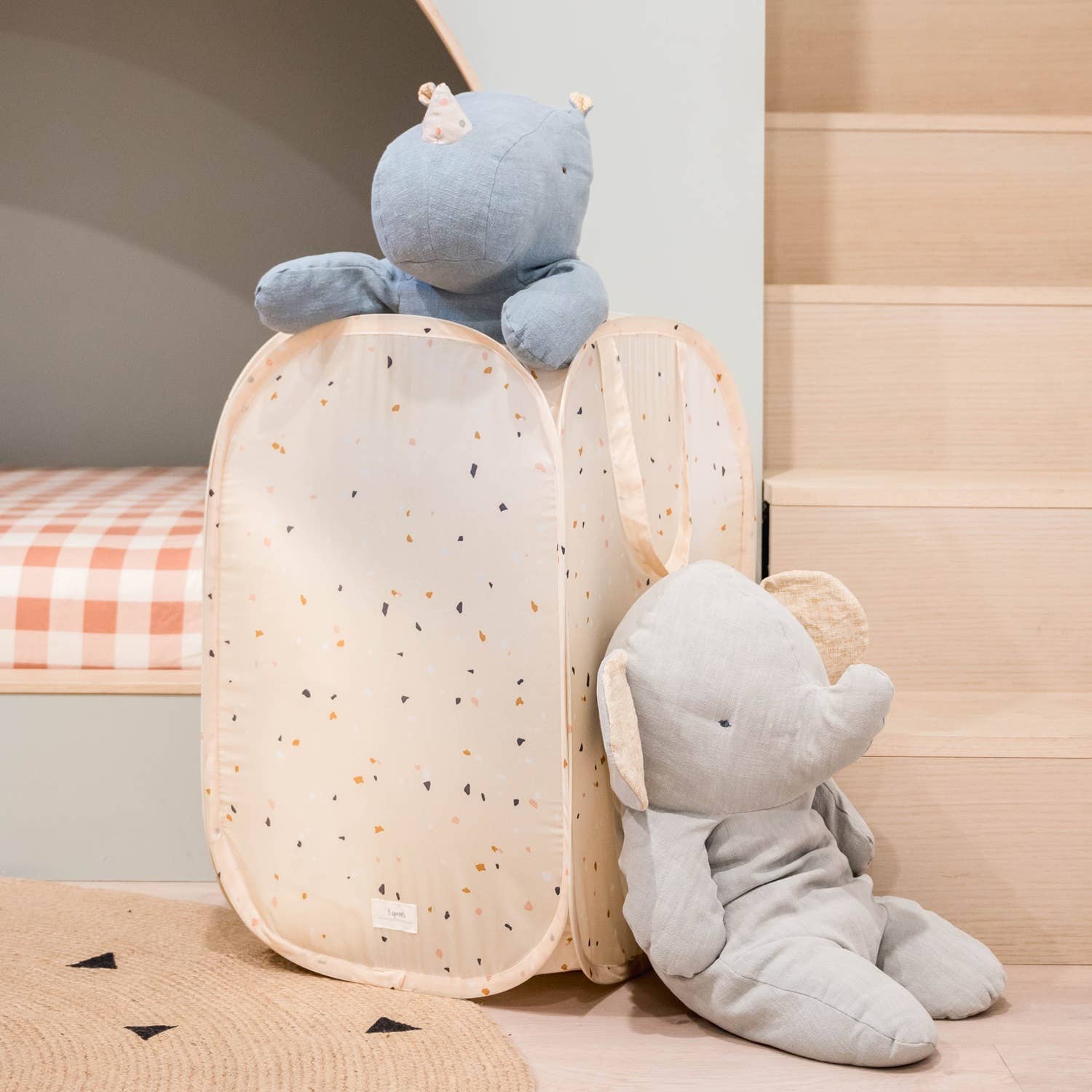 Pop-up Laundry Hamper