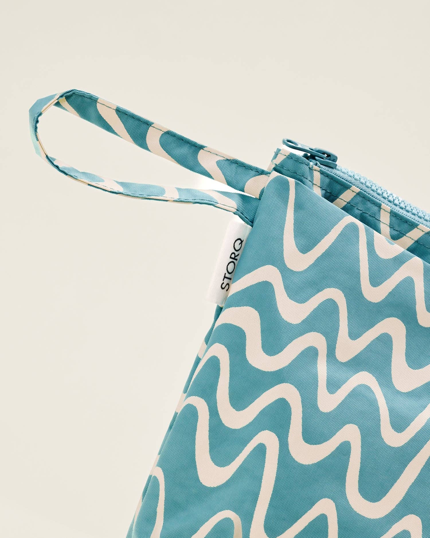 Storq x Kindred Bravely Quick Change Kit Bag