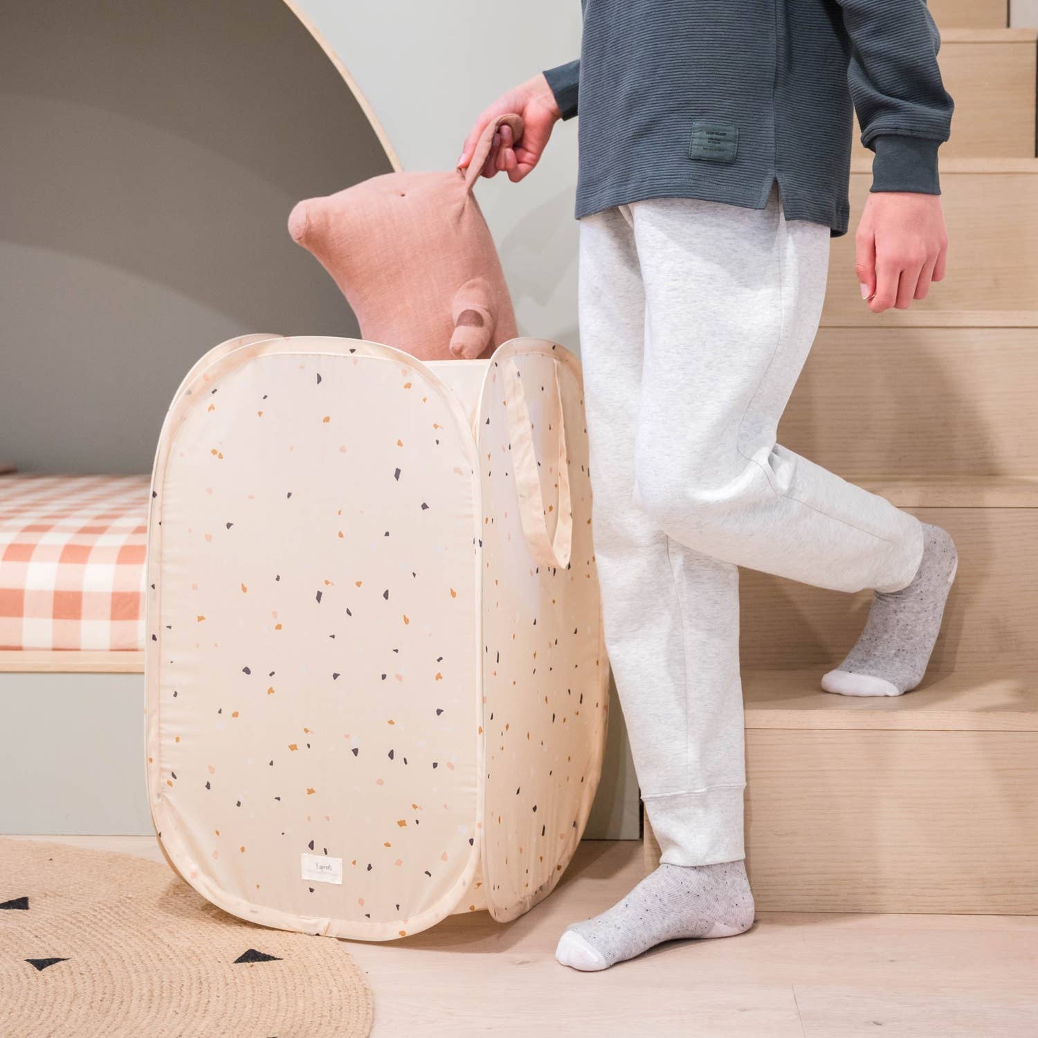 Pop-up Laundry Hamper