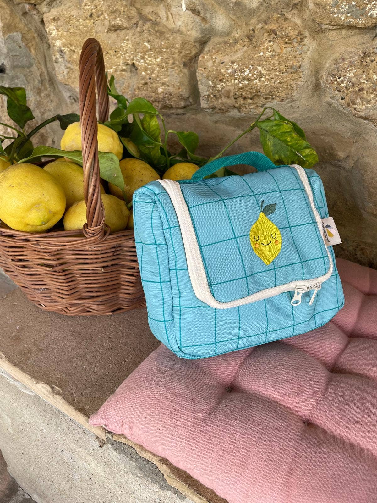Toiletry Bag Pedro the Pear